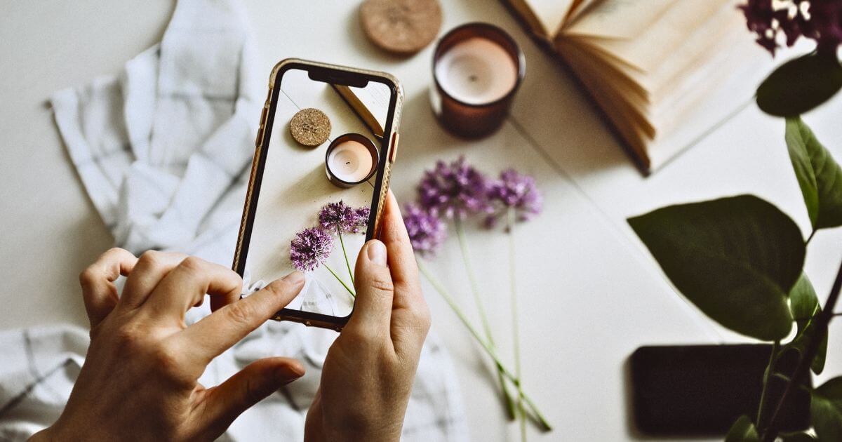 Using social media to make money on a website by taking pictures of products